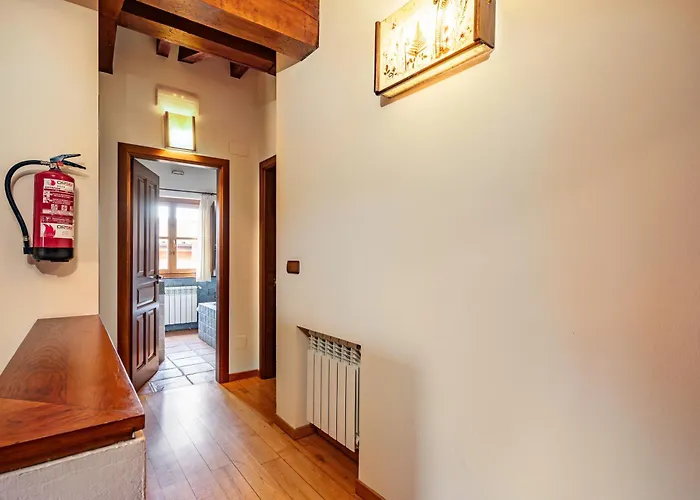 La Quintana De Somao, Casa De Arriba * Somado